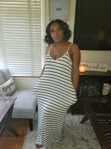 Easy Breezy Stripped Dress (black and white)